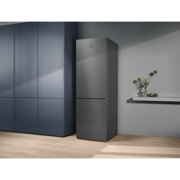 Electrolux - Solo Buzdolapları - LNT5ME32U1