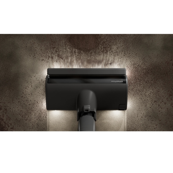 360° LEDs expose dust and dirt all around the AllFloor nozzle.
